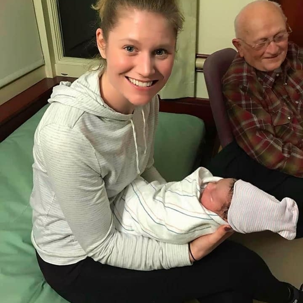 Meet your Posher, Lauren